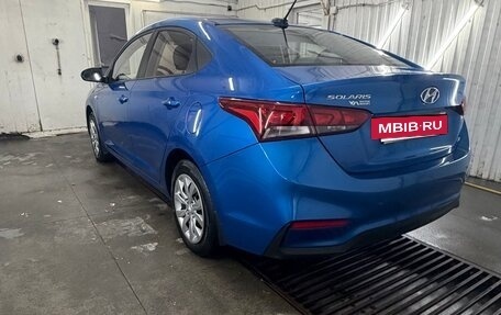 Hyundai Solaris II рестайлинг, 2017 год, 1 350 000 рублей, 12 фотография