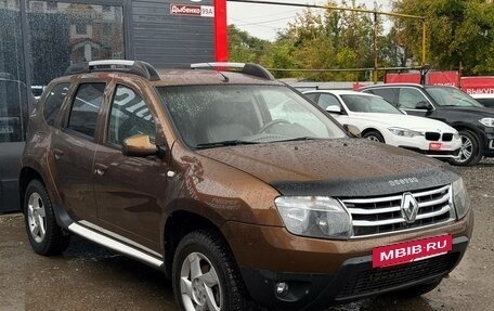 Renault Duster I рестайлинг, 2014 год, 890 000 рублей, 3 фотография