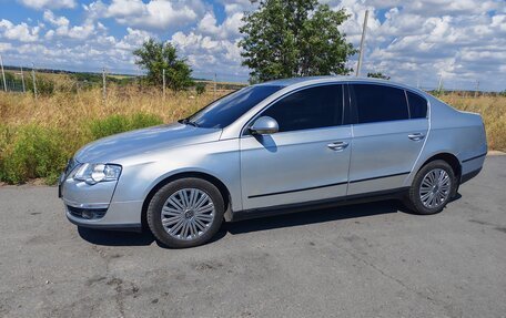 Volkswagen Passat B6, 2006 год, 525 000 рублей, 2 фотография