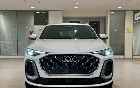 Audi Q5, 2025 год, 8 290 000 рублей, 2 фотография