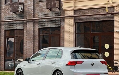 Volkswagen Golf VIII, 2021 год, 2 750 000 рублей, 1 фотография