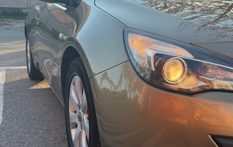 Opel Astra J, 2014 год, 1 100 000 рублей, 5 фотография