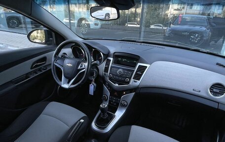 Chevrolet Cruze II, 2012 год, 570 000 рублей, 9 фотография