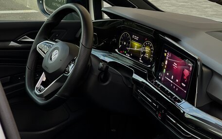 Volkswagen Golf VIII, 2021 год, 2 750 000 рублей, 13 фотография