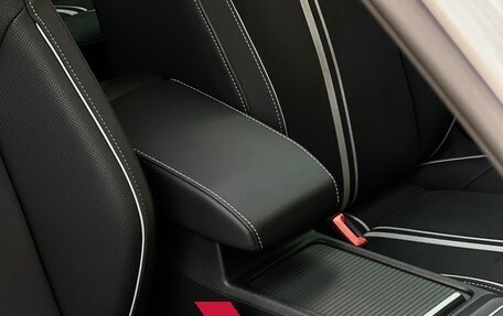 Volkswagen Golf VIII, 2021 год, 2 750 000 рублей, 18 фотография