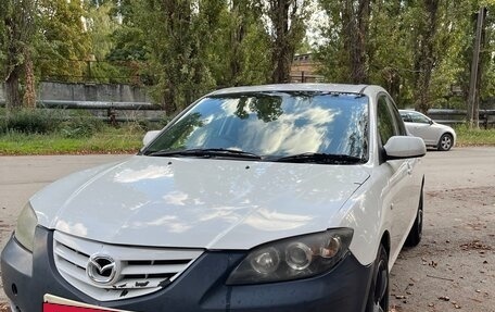 Mazda Axela, 2004 год, 300 000 рублей, 2 фотография