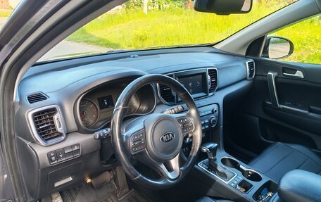 KIA Sportage IV рестайлинг, 2018 год, 1 800 000 рублей, 8 фотография