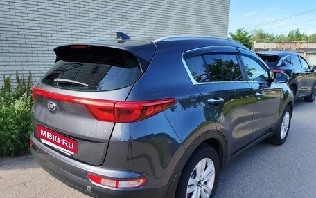 KIA Sportage IV рестайлинг, 2018 год, 1 800 000 рублей, 4 фотография
