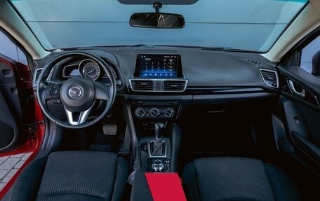 Mazda 3, 2015 год, 1 395 000 рублей, 18 фотография