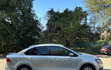 Volkswagen Polo VI (EU Market), 2011 год, 750 000 рублей, 4 фотография
