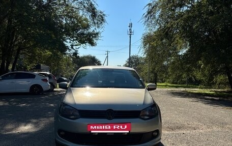 Volkswagen Polo VI (EU Market), 2011 год, 750 000 рублей, 3 фотография