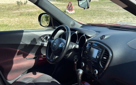 Nissan Juke II, 2011 год, 850 000 рублей, 11 фотография