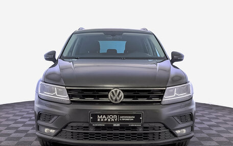 Volkswagen Tiguan II, 2017 год, 1 775 000 рублей, 2 фотография