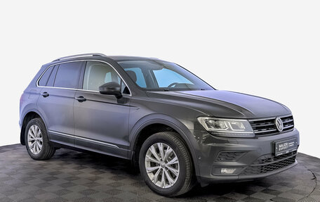 Volkswagen Tiguan II, 2017 год, 1 775 000 рублей, 3 фотография
