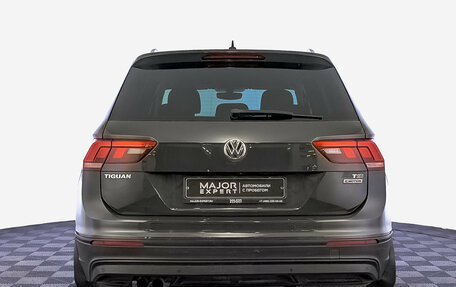 Volkswagen Tiguan II, 2017 год, 1 775 000 рублей, 6 фотография