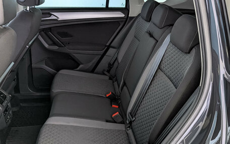 Volkswagen Tiguan II, 2017 год, 1 775 000 рублей, 18 фотография