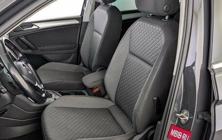 Volkswagen Tiguan II, 2017 год, 1 775 000 рублей, 20 фотография