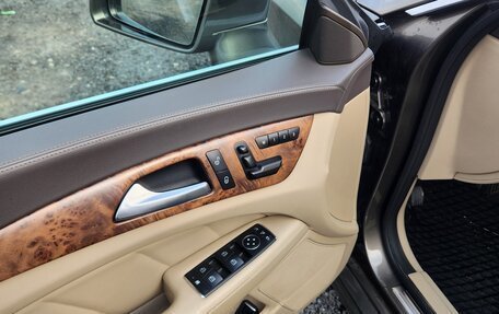 Mercedes-Benz CLS, 2012 год, 2 200 000 рублей, 10 фотография