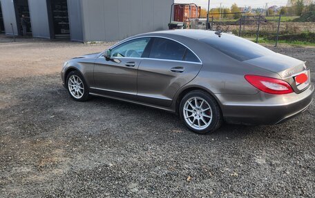Mercedes-Benz CLS, 2012 год, 2 200 000 рублей, 13 фотография