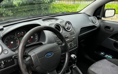 Ford Fiesta, 2006 год, 220 000 рублей, 2 фотография