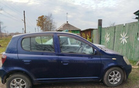 Toyota Vitz, 2001 год, 350 000 рублей, 3 фотография