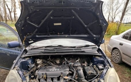 Toyota Vitz, 2001 год, 350 000 рублей, 7 фотография