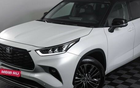 Toyota Highlander, 2026 год, 5 090 000 рублей, 24 фотография