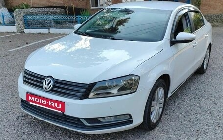 Volkswagen Passat B7, 2012 год, 690 000 рублей, 4 фотография