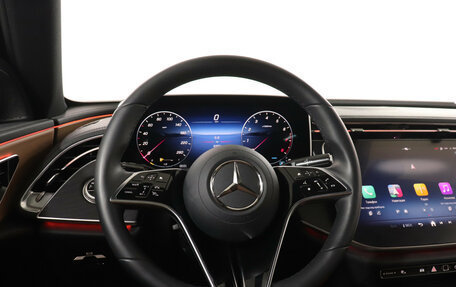 Mercedes-Benz E-Класс, 2025 год, 6 790 000 рублей, 19 фотография