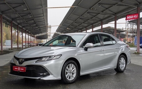 Toyota Camry, 2020 год, 2 999 000 рублей, 4 фотография