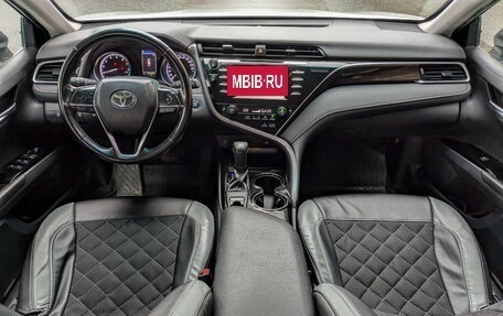 Toyota Camry, 2020 год, 2 999 000 рублей, 8 фотография