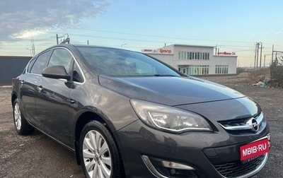 Opel Astra J, 2013 год, 710 000 рублей, 1 фотография