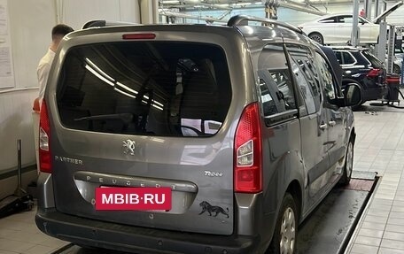 Peugeot Partner II рестайлинг 2, 2011 год, 790 000 рублей, 5 фотография