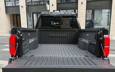 Toyota Tacoma, 2025 год, 10 990 000 рублей, 21 фотография