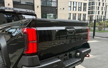 Toyota Tacoma, 2025 год, 10 990 000 рублей, 19 фотография