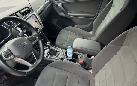 Volkswagen Tiguan II, 2021 год, 3 200 000 рублей, 11 фотография