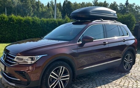 Volkswagen Tiguan II, 2021 год, 3 200 000 рублей, 4 фотография