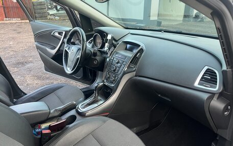 Opel Astra J, 2013 год, 710 000 рублей, 11 фотография