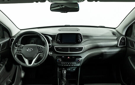 Hyundai Tucson III, 2018 год, 2 239 700 рублей, 13 фотография
