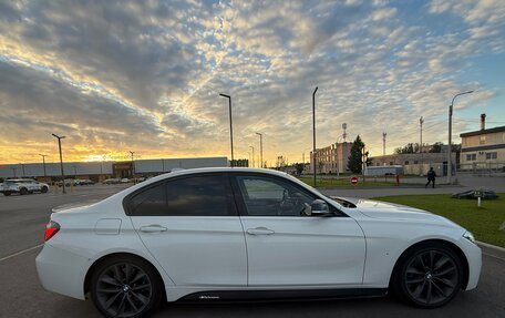 BMW 3 серия, 2018 год, 2 450 000 рублей, 6 фотография