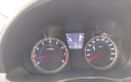 Hyundai Solaris II рестайлинг, 2013 год, 680 000 рублей, 5 фотография