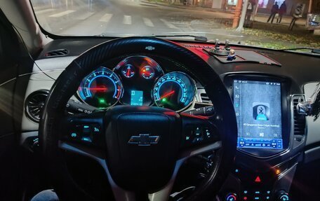 Chevrolet Cruze II, 2011 год, 850 000 рублей, 9 фотография