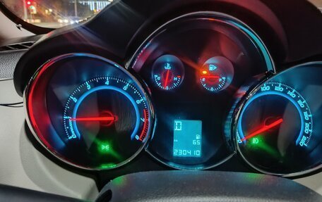 Chevrolet Cruze II, 2011 год, 850 000 рублей, 8 фотография