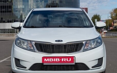 KIA Rio III рестайлинг, 2013 год, 1 200 003 рублей, 2 фотография