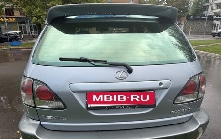 Lexus RX IV рестайлинг, 2002 год, 790 000 рублей, 3 фотография