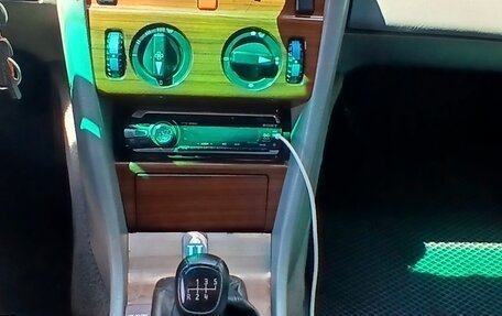 Mercedes-Benz E-Класс, 1992 год, 300 000 рублей, 10 фотография