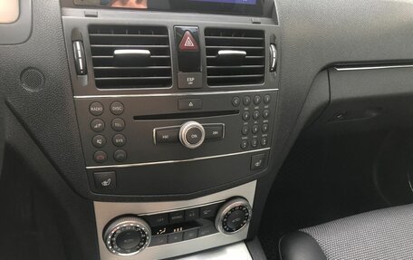 Mercedes-Benz C-Класс, 2009 год, 900 000 рублей, 14 фотография