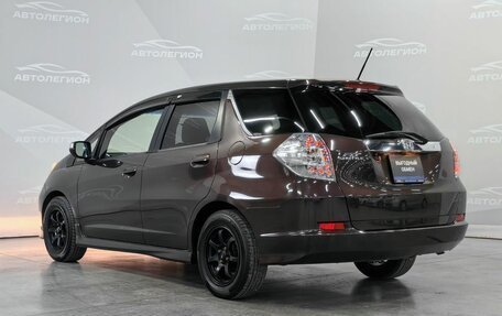 Honda Fit Shuttle I рестайлинг, 2012 год, 999 000 рублей, 3 фотография