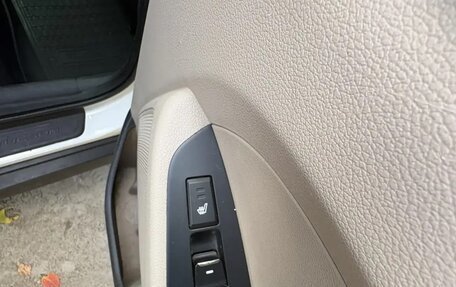 Hyundai Tucson III, 2016 год, 1 550 000 рублей, 9 фотография