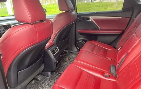 Lexus RX IV рестайлинг, 2016 год, 3 380 000 рублей, 9 фотография